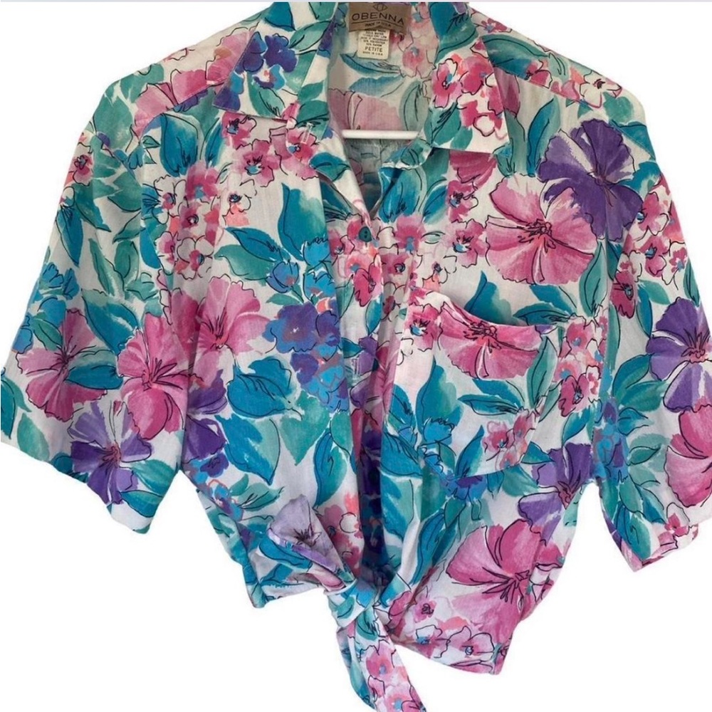 Obenna Floral Petite Blouse